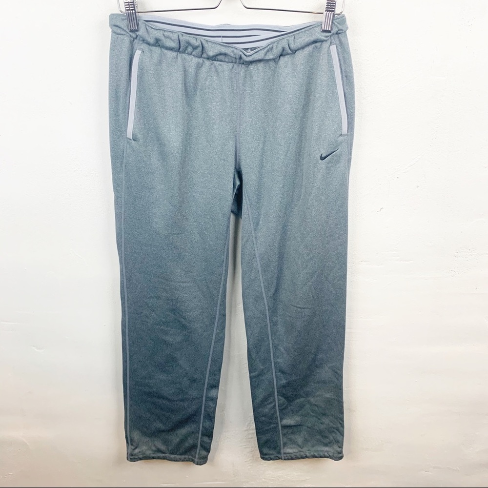Nike Women’s Size‎ Small Grey Dri Fit Therma Fit Athletic Training Pants